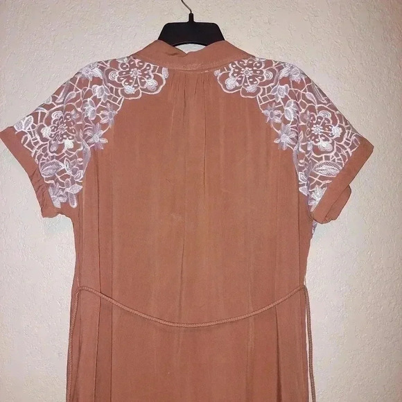 Andree by Unit Embroidered Floral Shirt Dress Duster W/Tie at Waist  Women Large - Picture 11 of 12